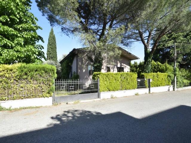 Villa in vendita a Bussolengo VR