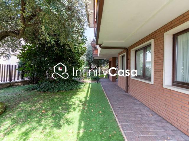 Villa in vendita a Bussolengo VR