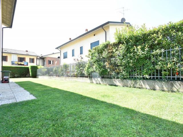 Villa in vendita a Bussolengo VR