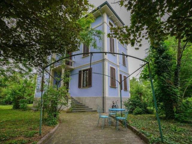 Villa in vendita a Busseto