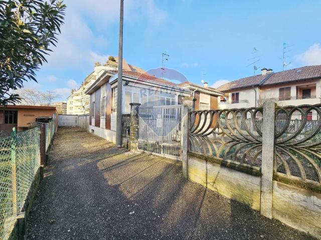 Villa in vendita a Busto Arsizio VA