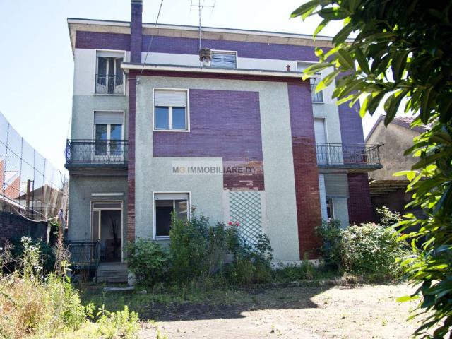 Villa in vendita a Busto Arsizio VA