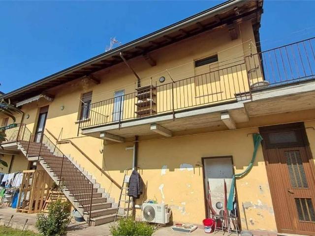 Villa in vendita a Busto Garolfo MI