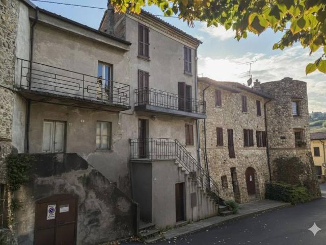 Villa in vendita a Godiasco Salice Terme PV