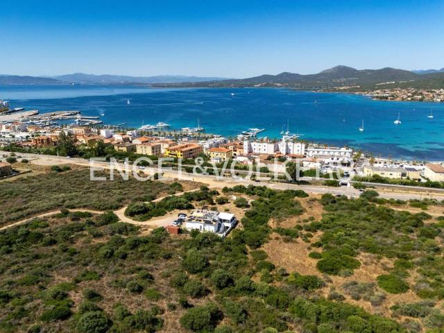 Villa in vendita a Golfo Aranci OT