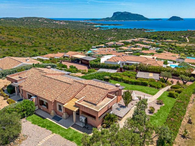 Villa in vendita a Golfo Aranci SS