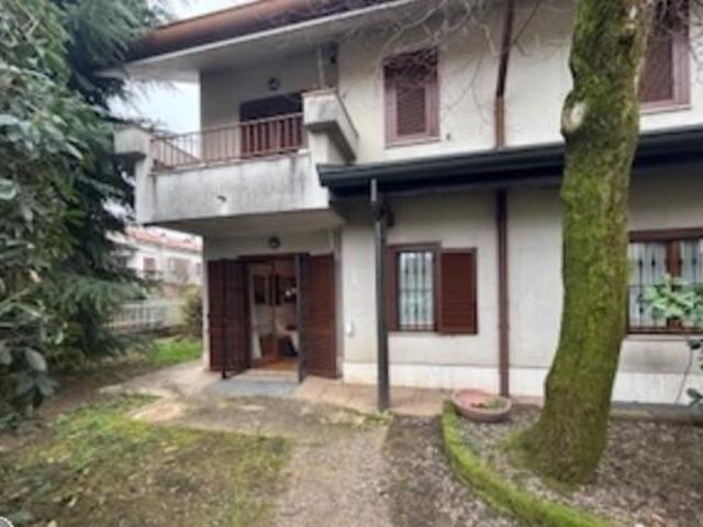 Villa in vendita a Gorgonzola