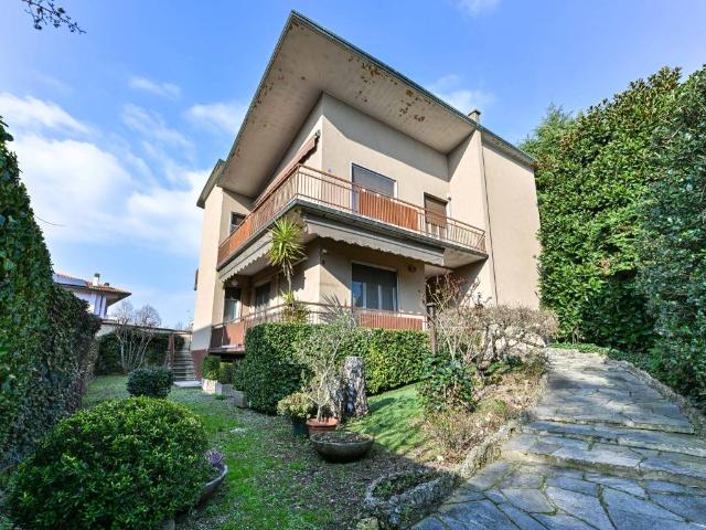 Villa in vendita a Gorgonzola MI