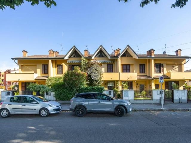 Villa in vendita a Gorgonzola MI