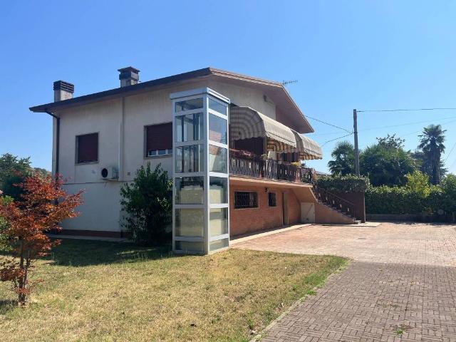 Villa in vendita a Gorizia GO