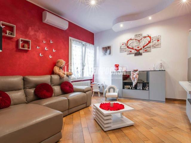 Villa in vendita a Gorla Minore VA