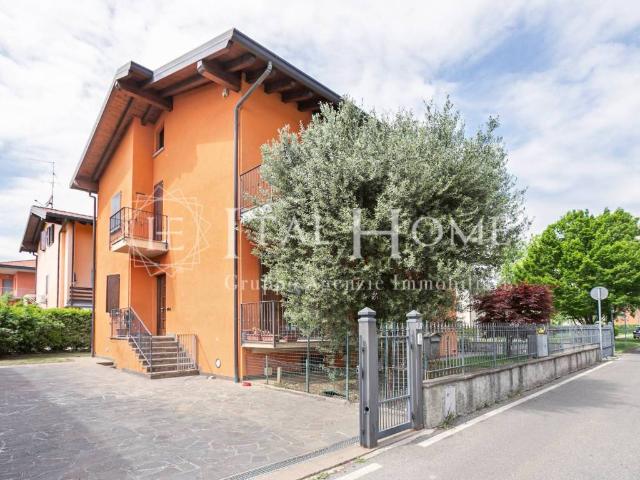 Villa in vendita a Gorle BG