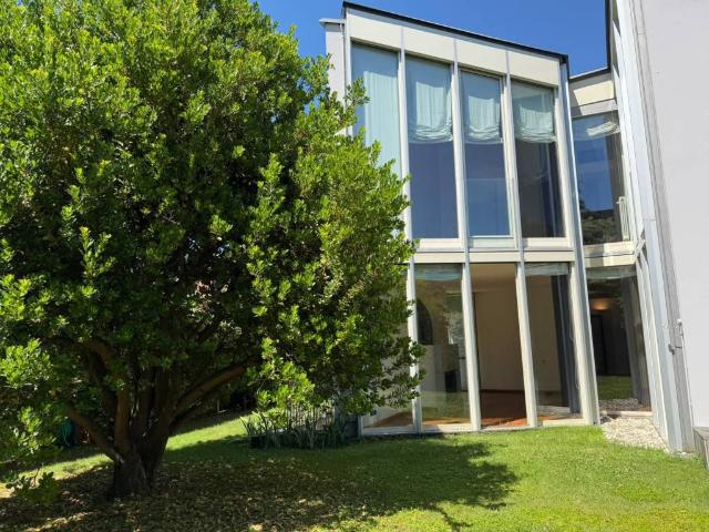 Villa in vendita a Gorle BG