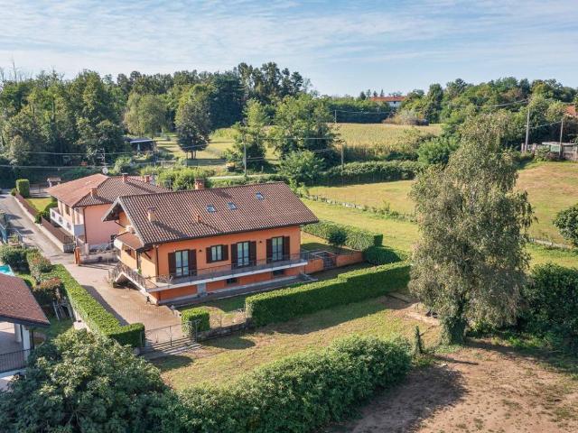 Villa in vendita a Gattico Veruno NO