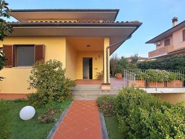 Villa in vendita a Gavorrano GR