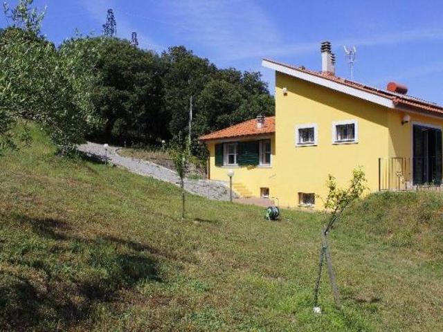 Villa in vendita a Gabbro Rosignano Marittimo 250 mq Rif: 979993