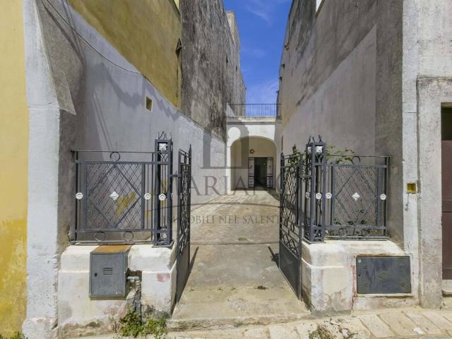 Casa indipendente in vendita a Gagliano del Capo LE