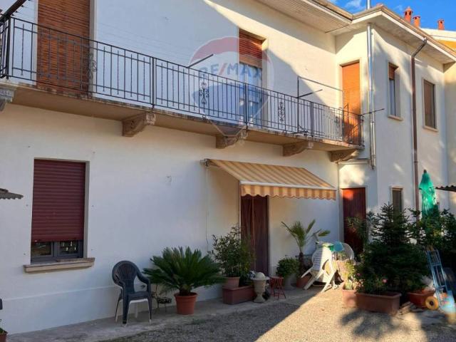 Villa in vendita a Gallarate VA