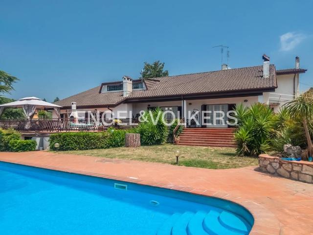 Villa in vendita a Gallicano nel Lazio RM
