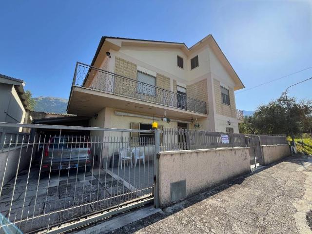 Villa in vendita a Gallinaro FR