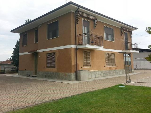 Villa in vendita a Gamalero AL