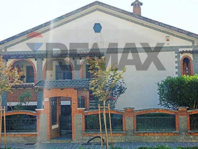Villa in vendita a Gambolo'