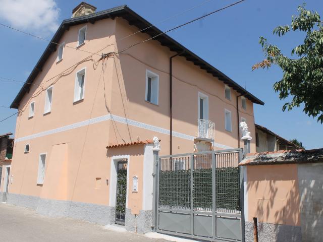 VILLA in VENDITA a GAMBARANA di 4 vani