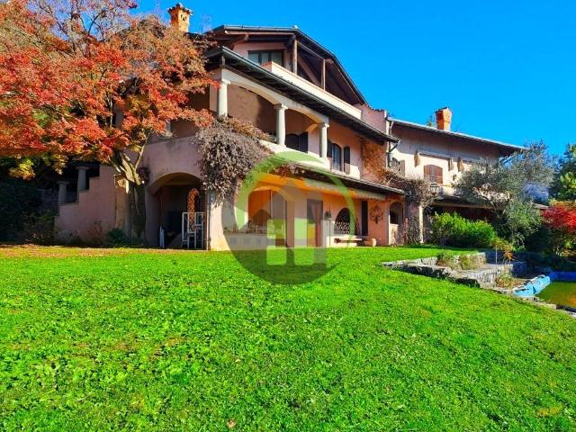 Villa in vendita a Gandino BG