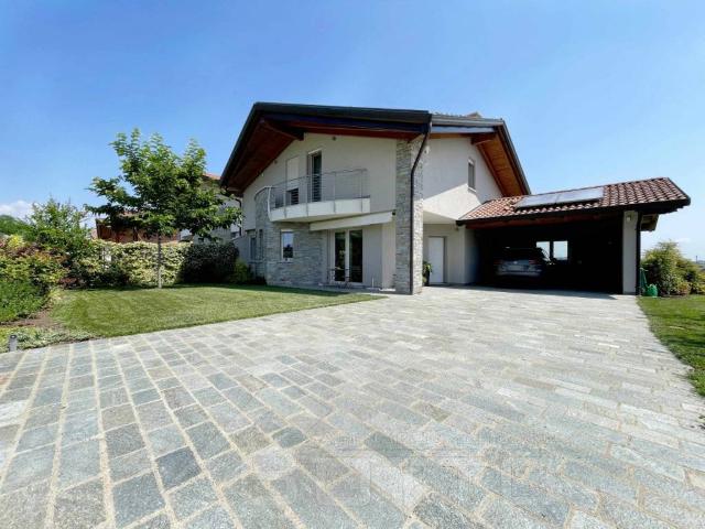 Villa in vendita a Gargallo NO