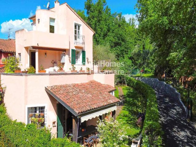Villa in vendita a Garlenda