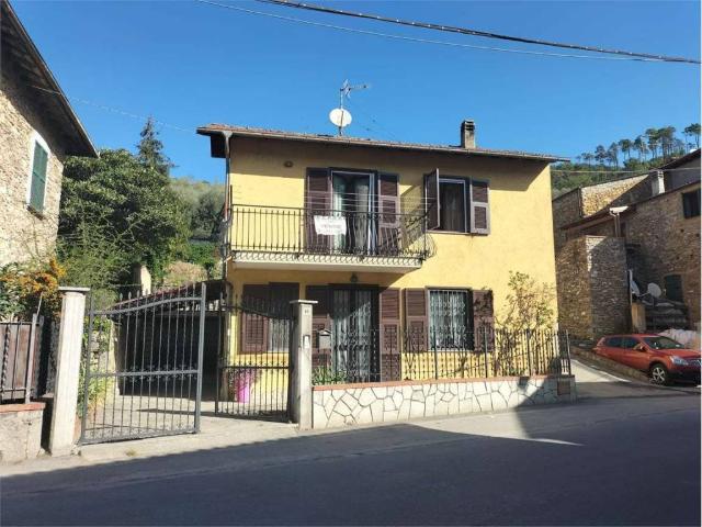Villa in vendita a Garlenda SV