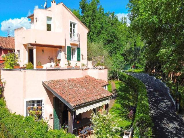 Villa in vendita a Garlenda SV