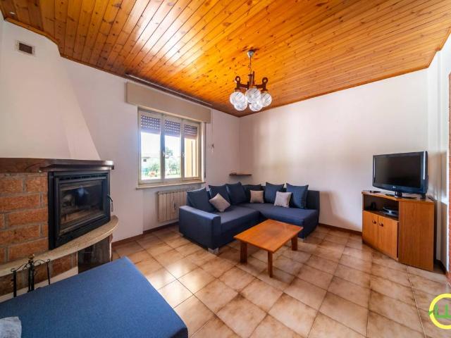 Villa in vendita a Gemona del Friuli UD