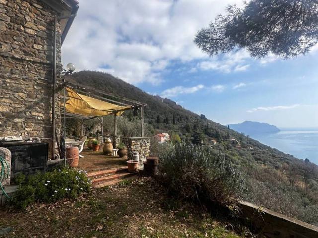 Villa in vendita a Genova GE