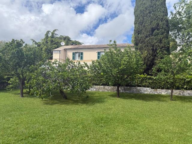 Villa in vendita a Genova GE