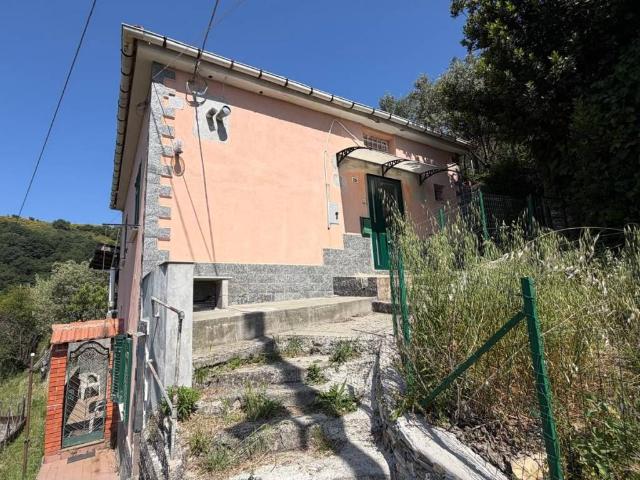Villa in vendita a Genova GE