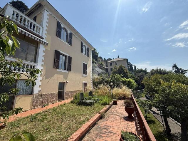 Villa in vendita a Genova