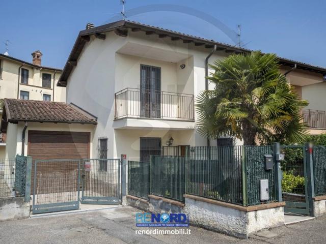 Villa in vendita a Gerenzago PV