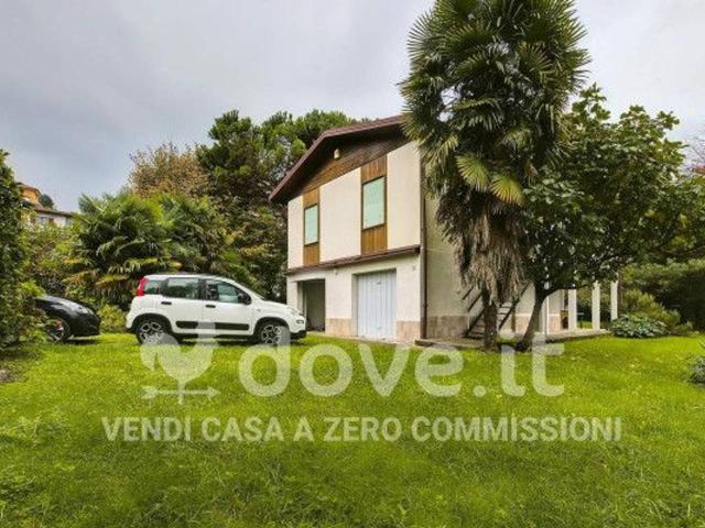 Villa in vendita a Germignaga