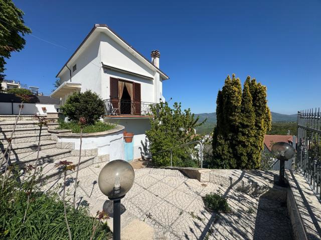 Villa in vendita a Gessopalena