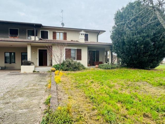 Villa in vendita a Ghedi BS
