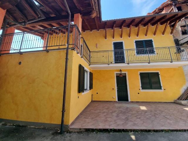 Villa in vendita a Ghemme NO