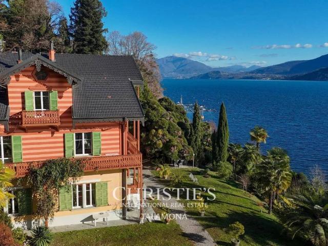 Villa in vendita a Ghiffa VB