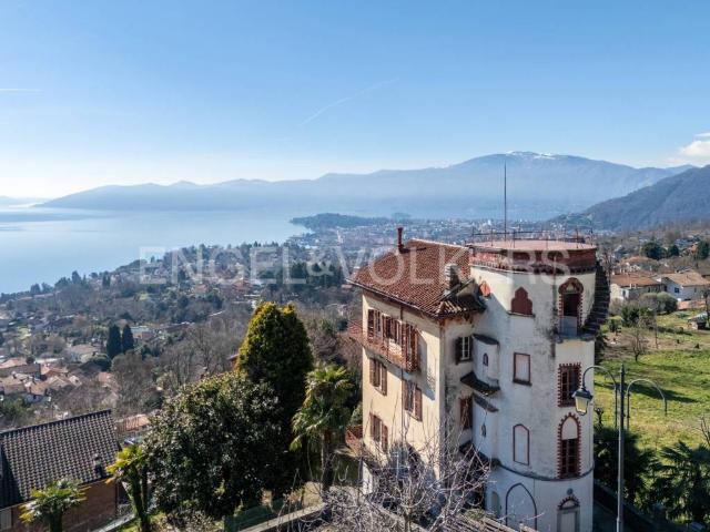 Villa in vendita a Ghiffa VB