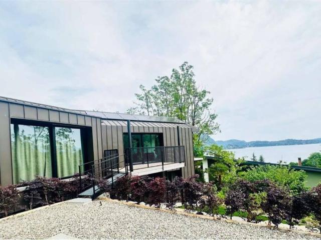 Villa in vendita a Ghiffa VB