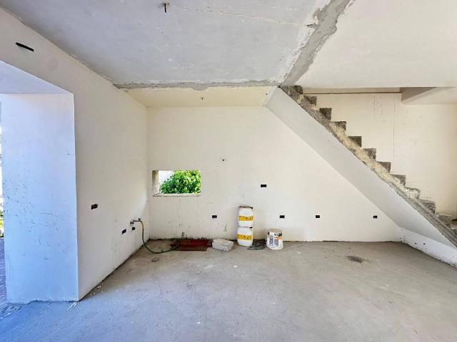 Villa in vendita a Giugliano in Campania NA