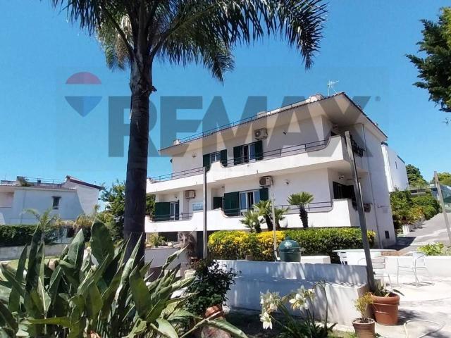 Villa in vendita a Giugliano In Campania