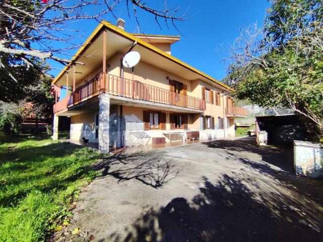 Villa in vendita a Giuliano di Roma FR