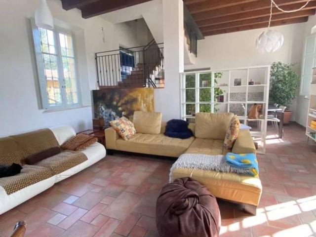 Villa in vendita a Giussago PV