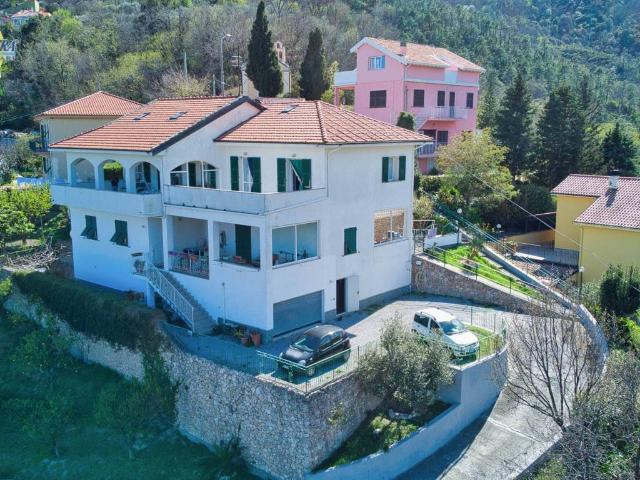 Villa in vendita a Giustenice SV